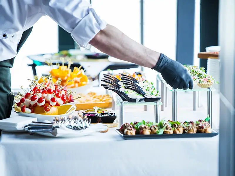 GALAVERNA SRL - Eventi e showcooking: funzionalità e scenografia del ghiaccio secco